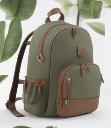 Can you put a backpack in the washer​?